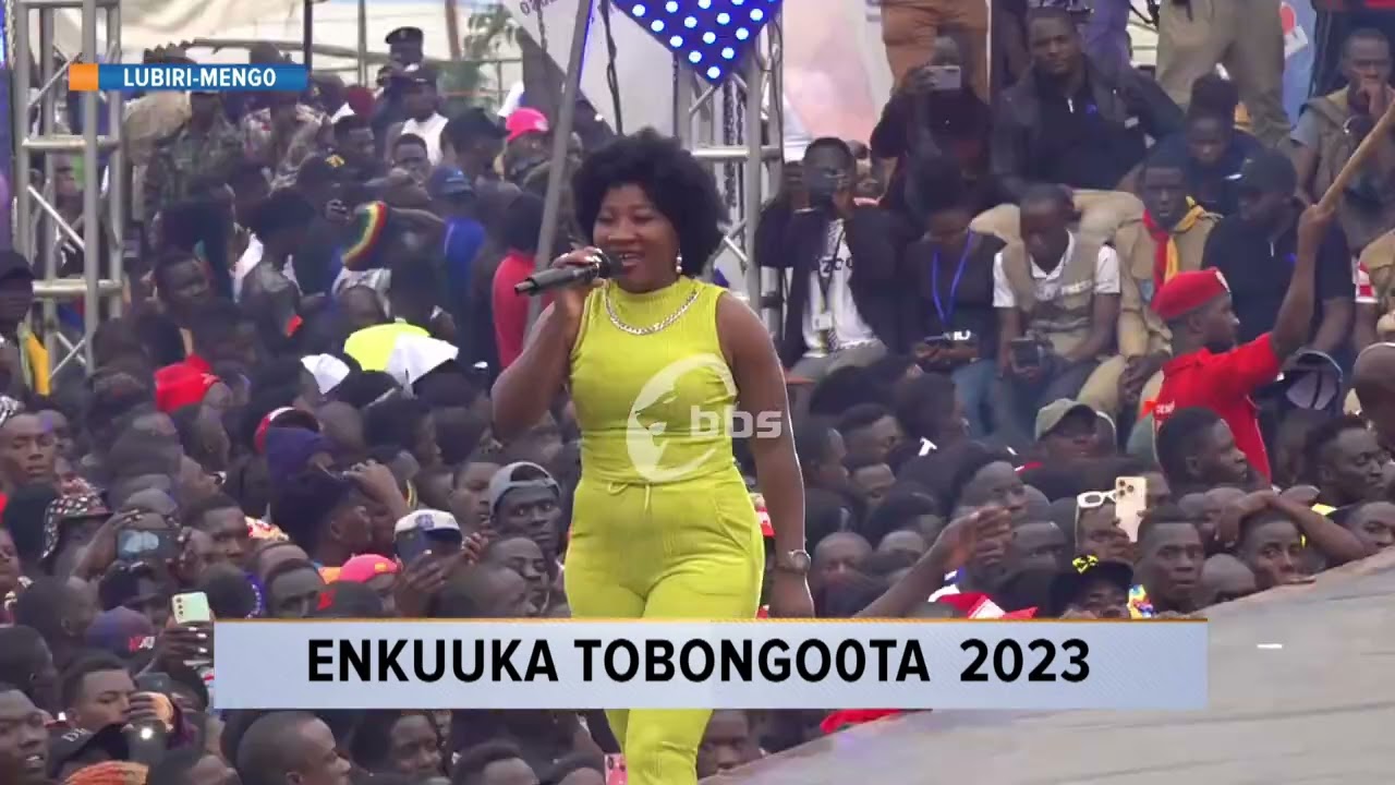 Chozen Becky ng'asanyusa abantu ba Beene mu #NkuukaTobongoota