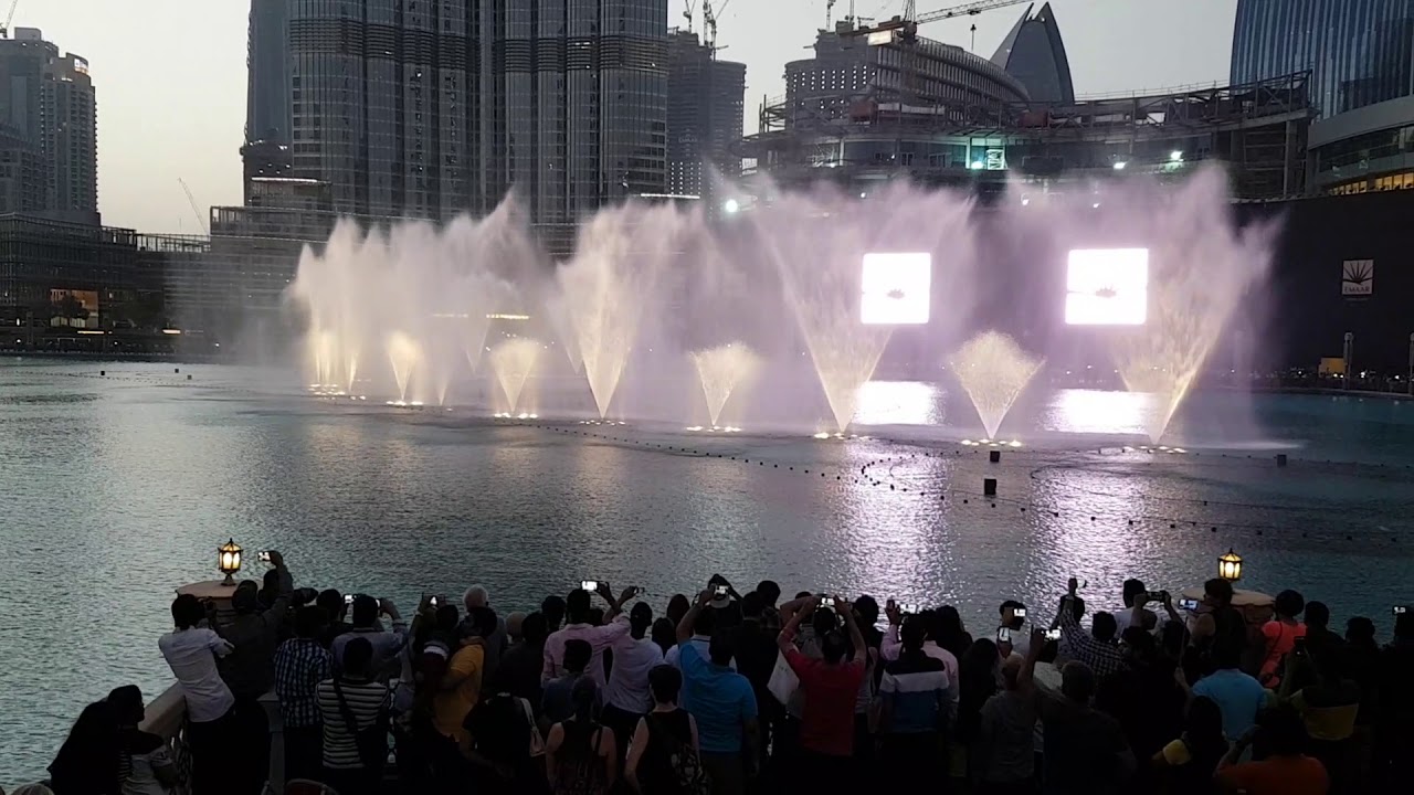 Dubai Dancing Fountain - Take Me To Your Heart