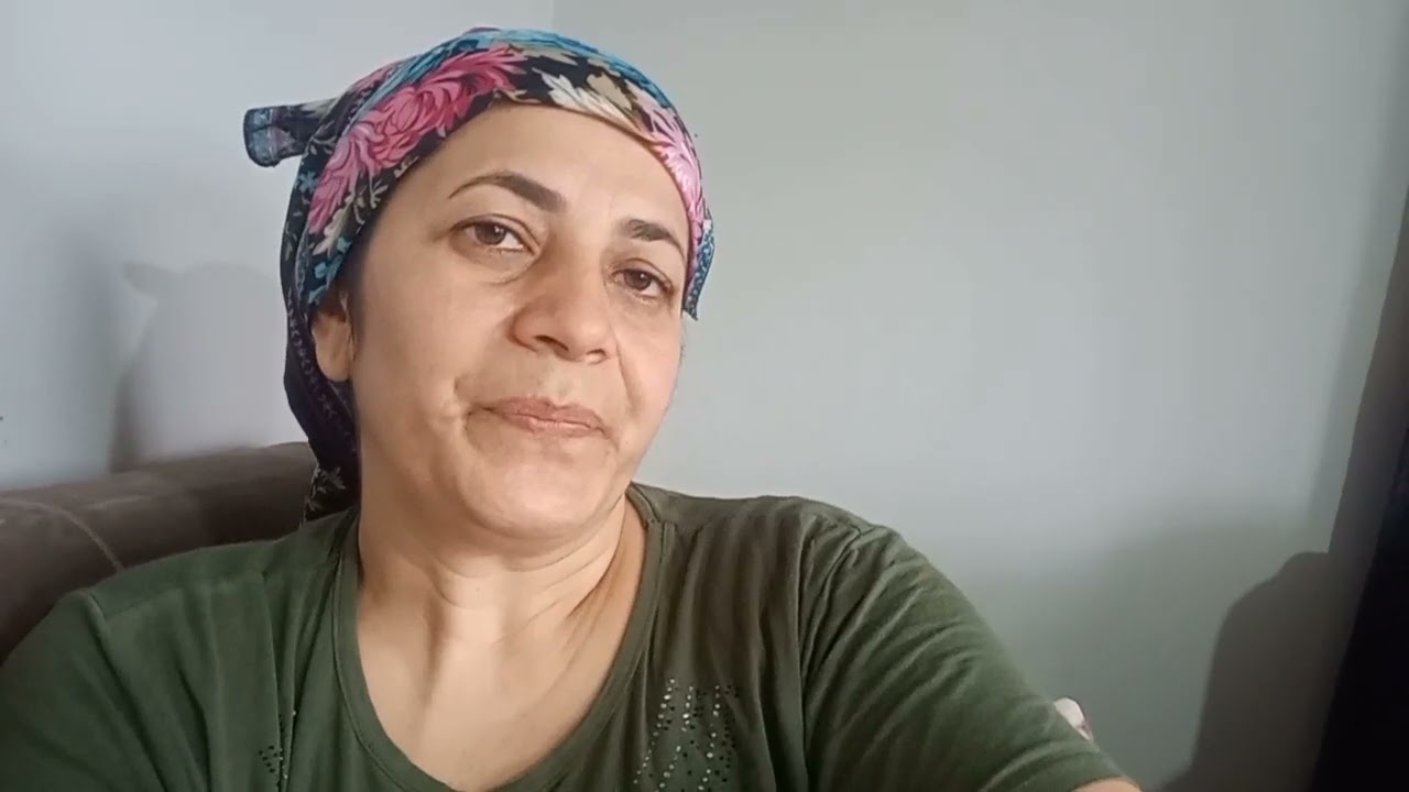 benden uzak cehenneme direk olun göz yaşlarım kan olarak beni uzenlerin üzerine aksın 😭😭😭😭