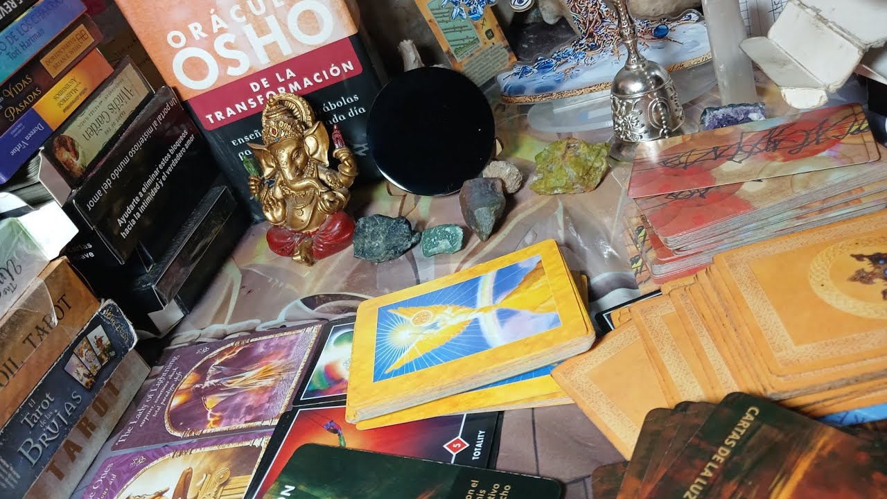 NO EXPONGAS TU ENERGÍA 💪.   TU FUERZA ESTA EN MANTENER EL AMOR EN EQUILIBRIO.  #astrology #tarot 