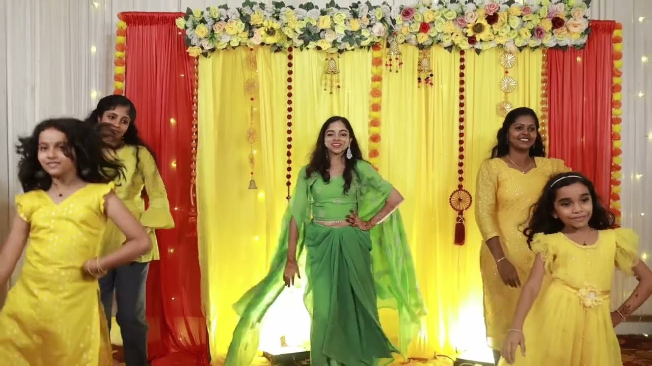 KERALA  Haldi Dance malyalam 2025 💃💛 #trending #mallu #viraldance #haldi #weddingdance #performance 