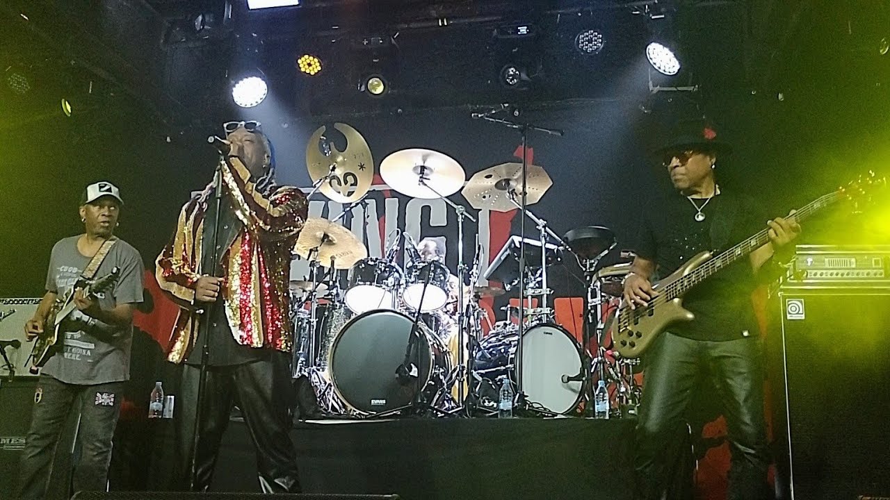 living colour @ sacadura 154: pride 