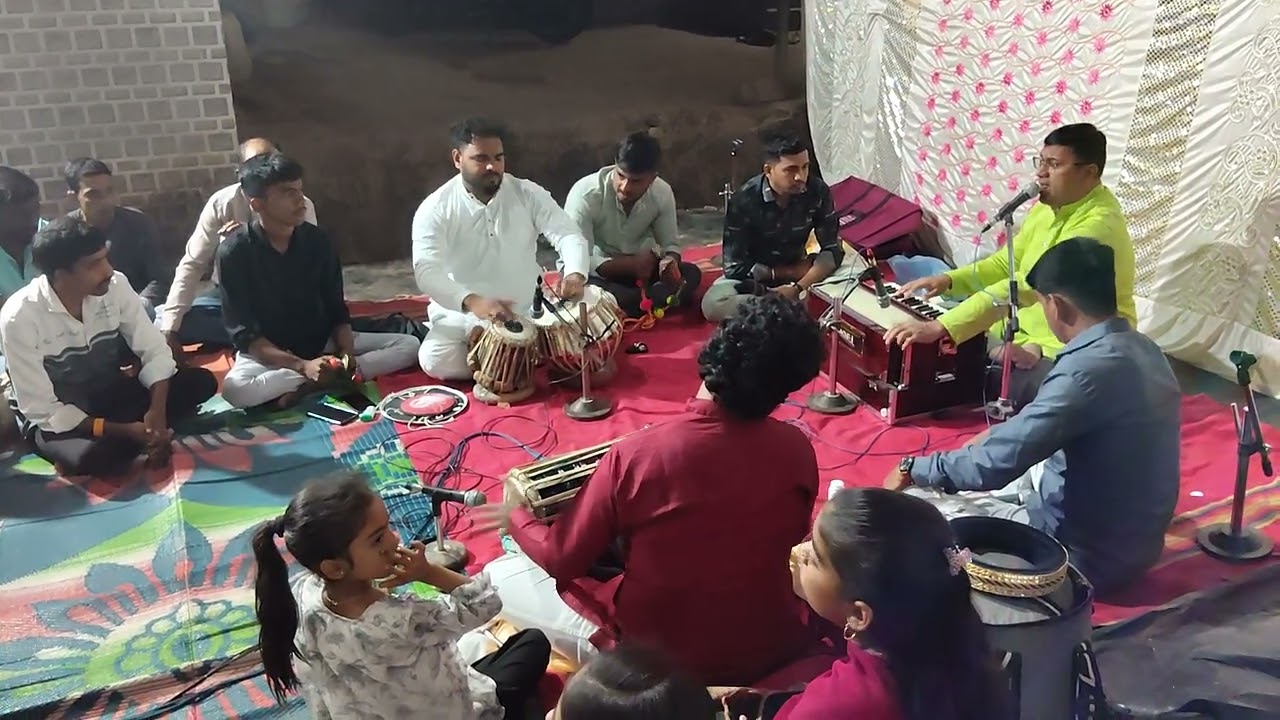 Rup Pahata Lochani Sukh Jhale Ho Sajani | रूप पाहता लोचणी सुख झाले हो साजणी | 