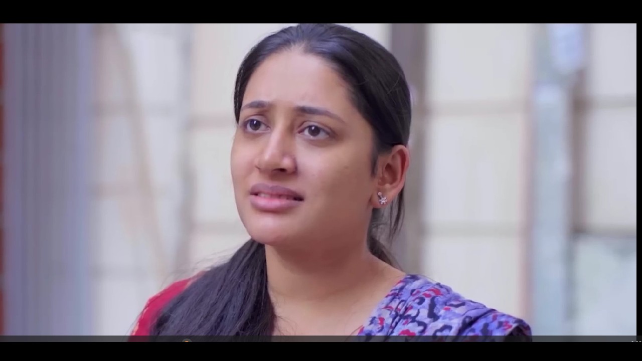 A Story of Courage and Humanity: A Girl Stepped Forward to Help |Rohit R Gaba