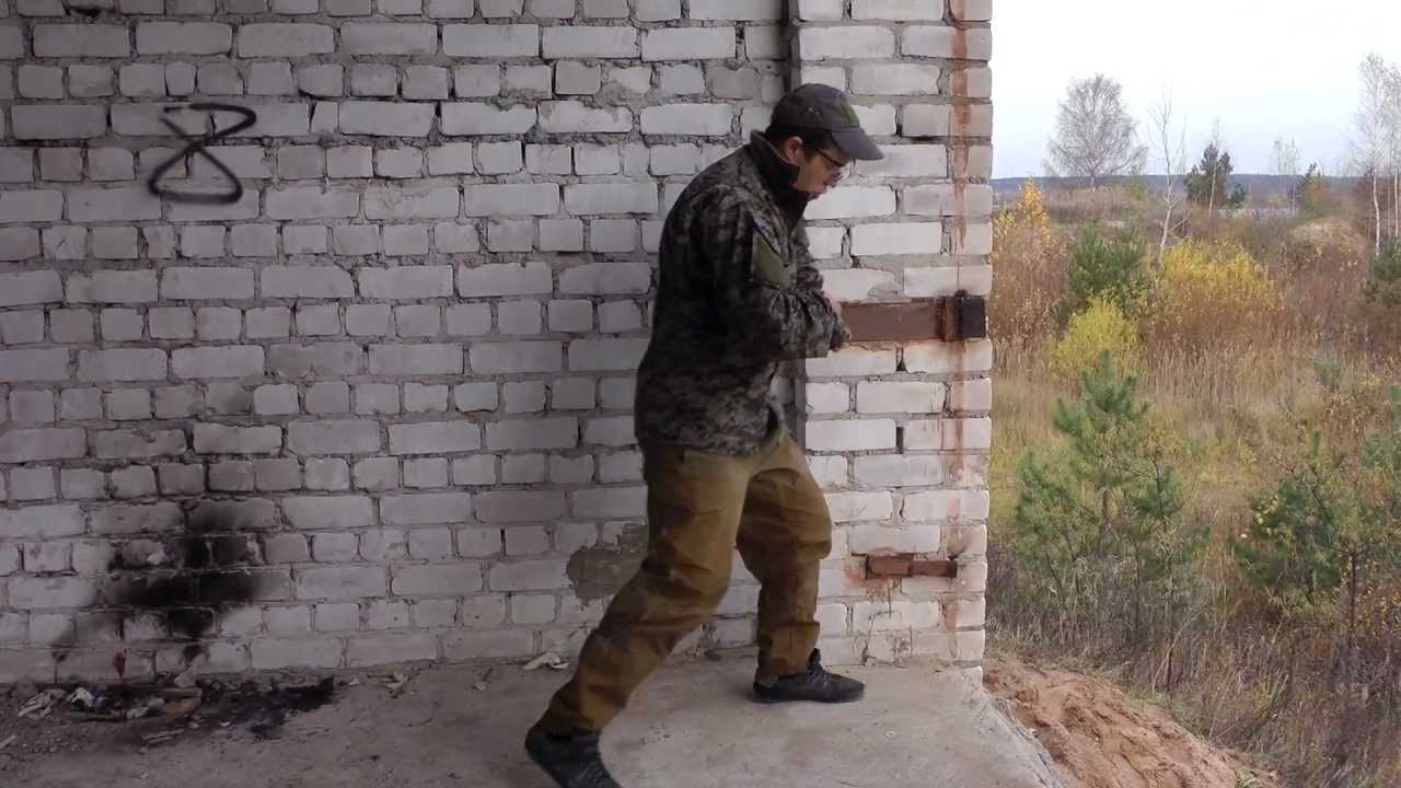 О работе из-за угла лежа
