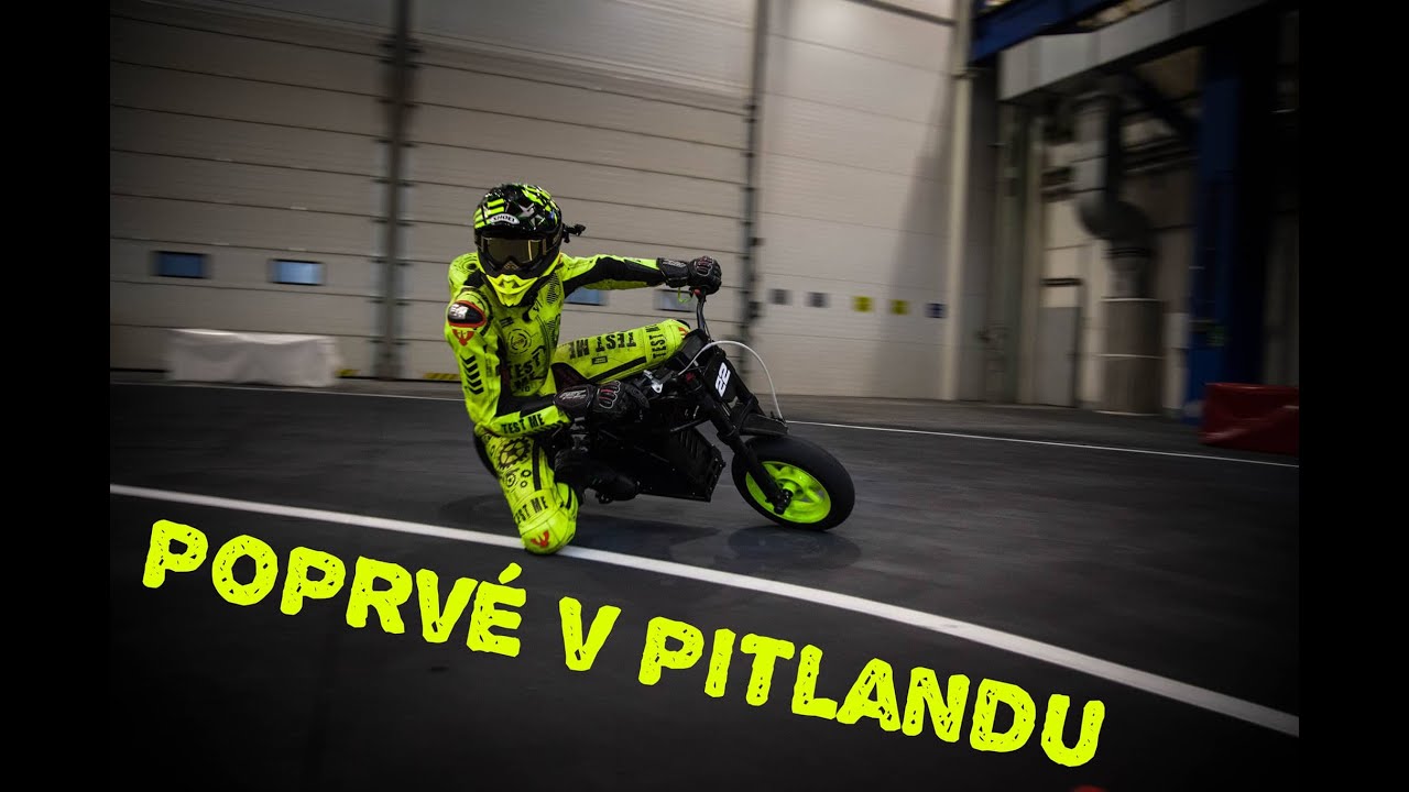 Poprv&eacute; v Pitlandu ! - / Elektro Motorka / P&aacute;dy / Z&aacute;vodn&iacute;k MotoGP /