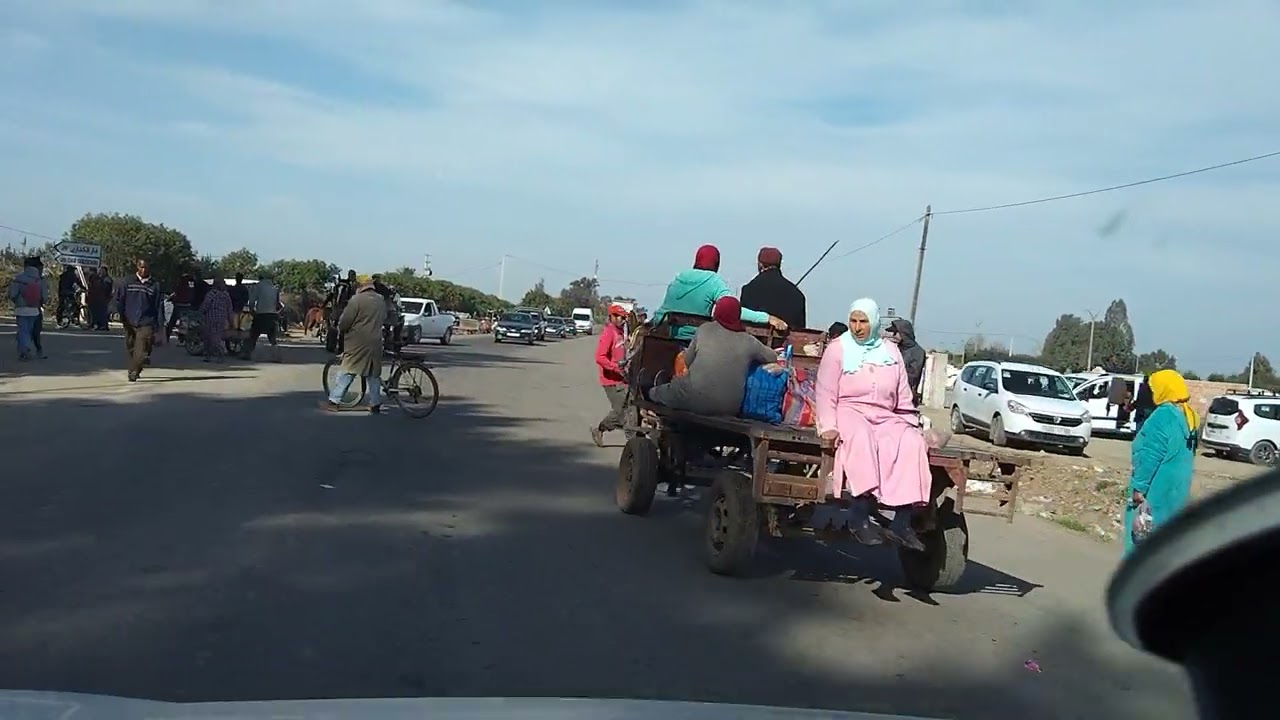 اجي نشوفو جميعا سوق السبت الحوافات  بين سيدي سليمان وبلقصيري