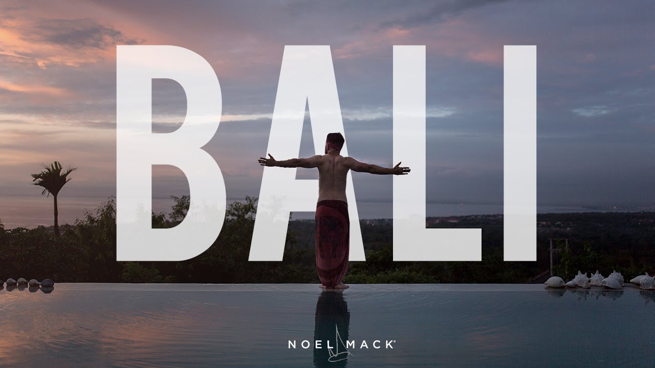 Vlog #7 - Travelling to Bali!