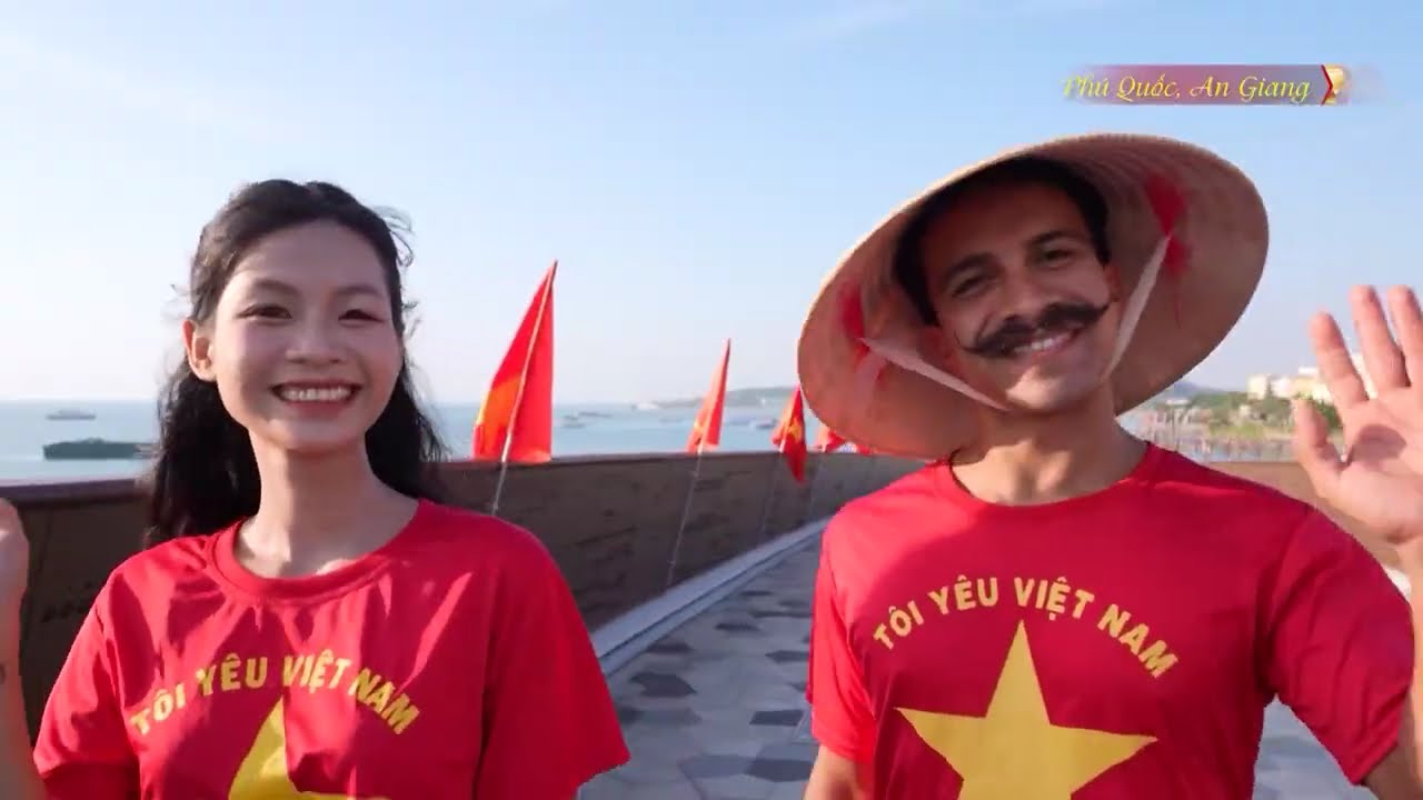 Tận hưởng Tết Việt cùng những người bạn nước ngoài trong Chiều cuối năm 