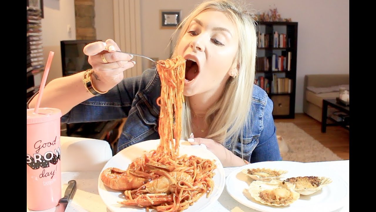 MEGA MUKBAG PESCE E POLEMICHE!!!!! CORRI TROPPO, NON VENDERE CASA, RITOCCHI LE FOTO ECC