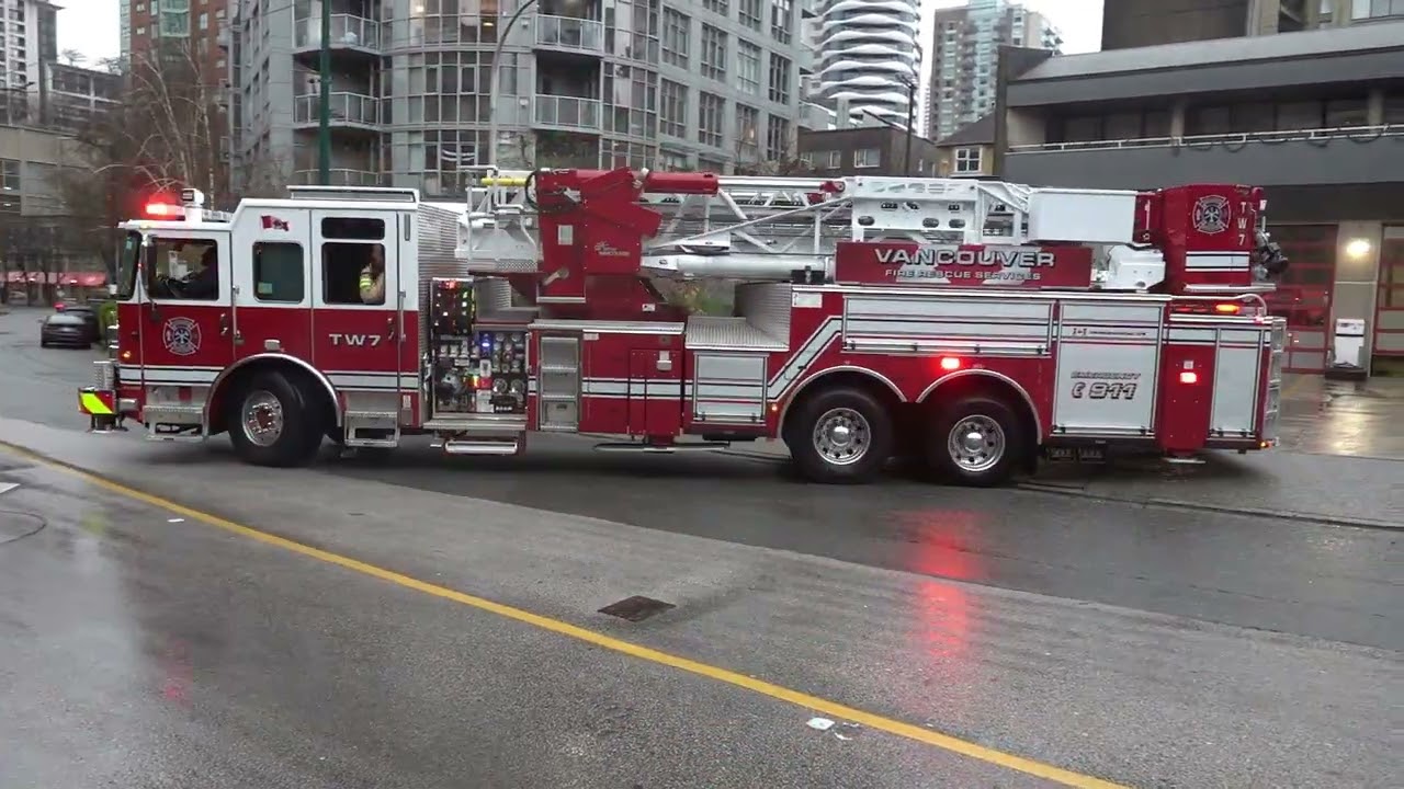 BRAND NEW - VANCOUVER FIRE TOWER 7 RESPONDING