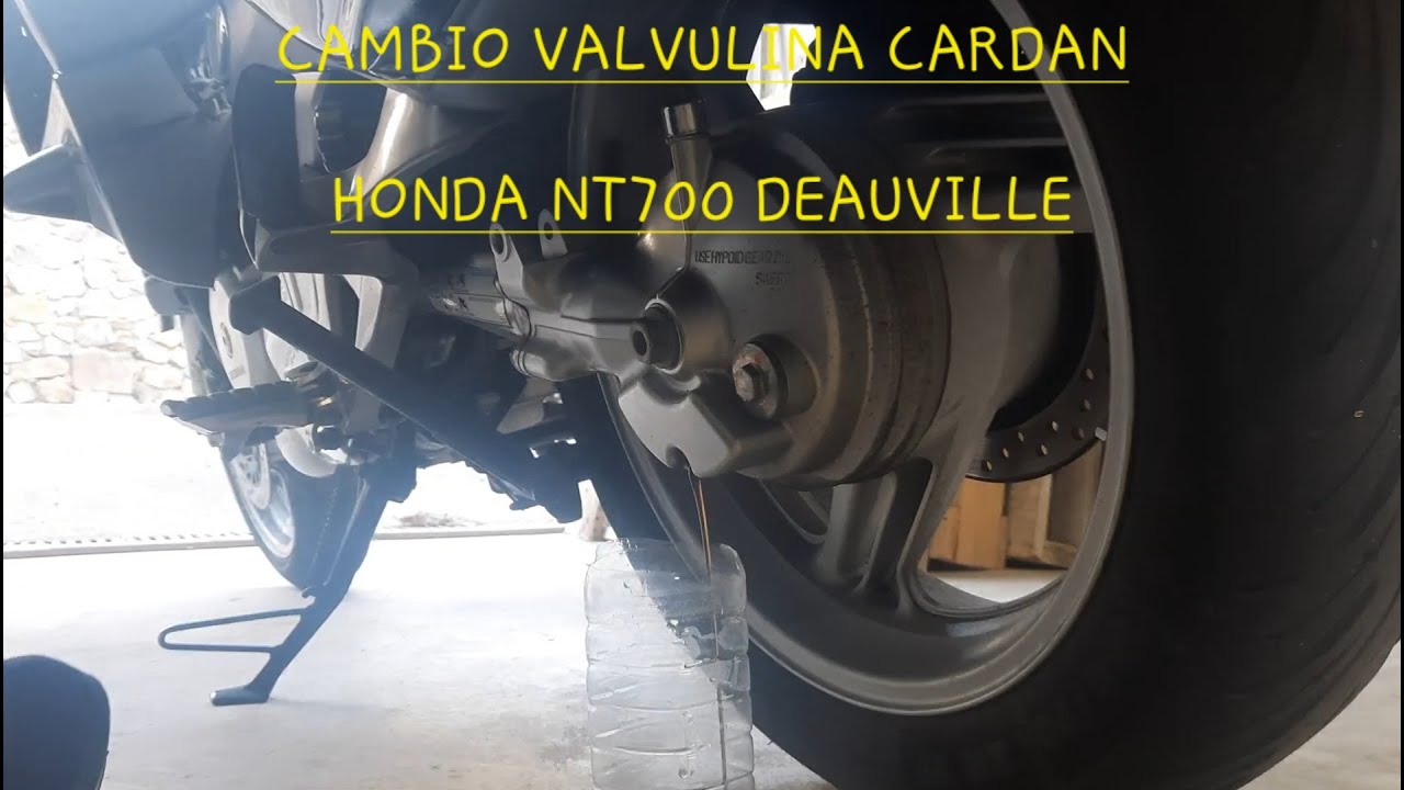 Cambio aceite cardan Honda NT700 deauville