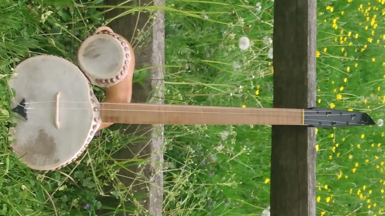 Making an Irish Bouzouki out of a Gourd (fretless)