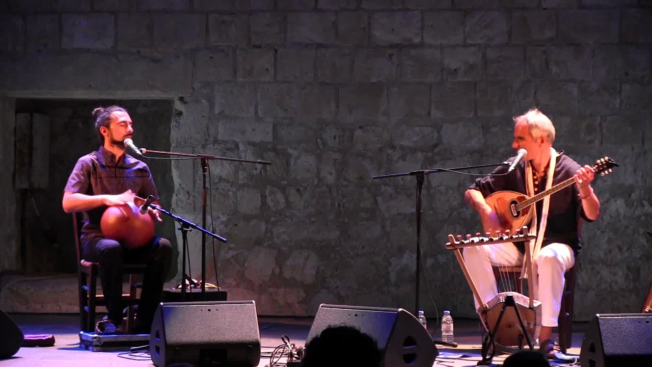 Kleopas and Pan (Synastria) live at Manos Hatzidakis theatre 2017-Zeus (Psaradonis)