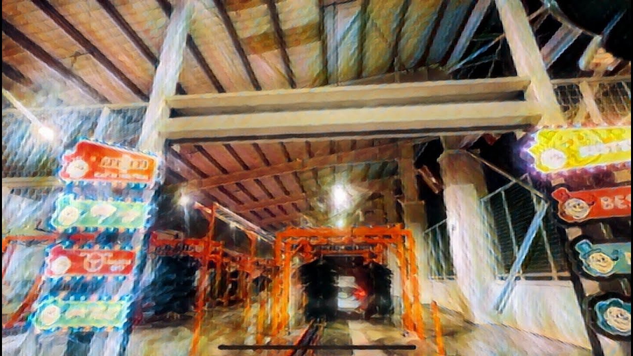 Bubble Down Car Wash - Tampa, Florida - Car Wash Tunnel
