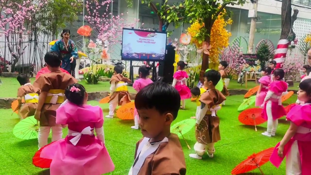 ÂN: VĐMH “Chiếc thuyền nan” 5-6 tuổi (MN 20/10)