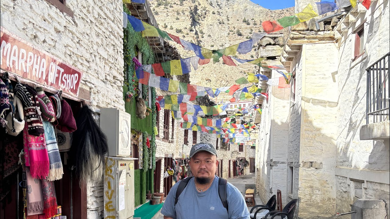 Pokhara jomsom mustang 🙏🙏🙏￼