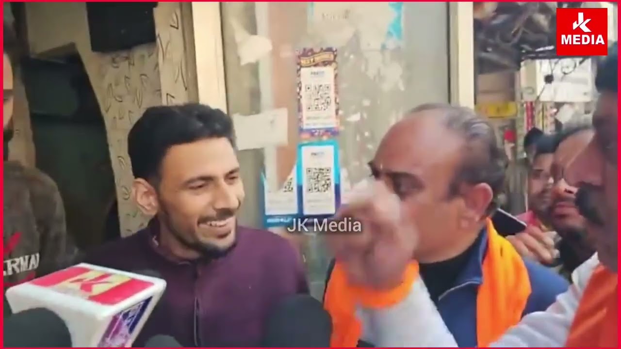 मोदी का राज नहीं है यहां.....चुप करके चले जाओ, अच्छे रहोगे, शिवसेना की #Campaign के बाद