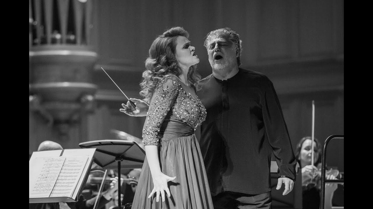Polina Shamaeva and Jose Cura. 