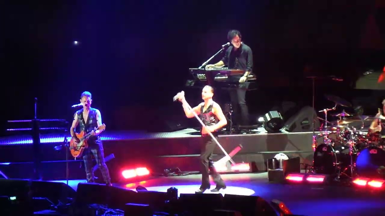 🔝 #depechemode | Behind The Wheel #barcelona | 16/01/2014 | The Delta Machine Tour