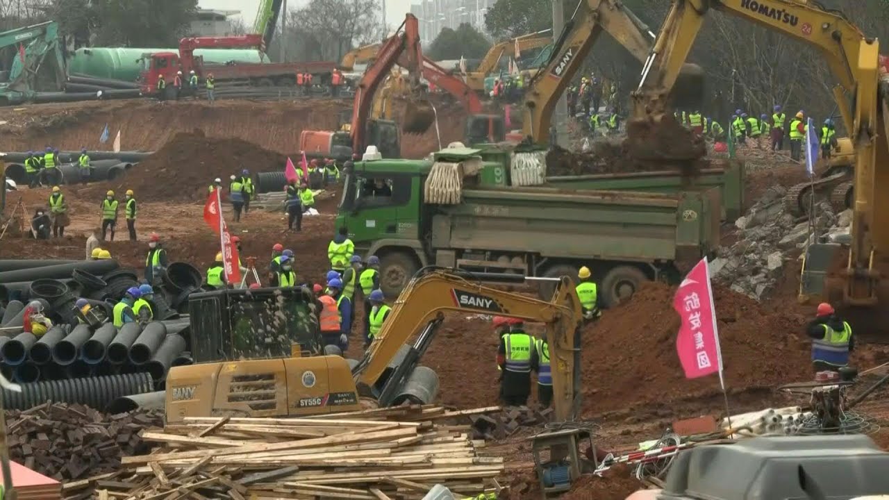 China virus: Workers build new hospital in Wuhan | AFP