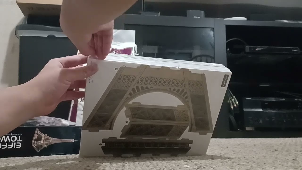 Cubicfun 3d Puzzle Eiffel Tower with LED Lights (1)