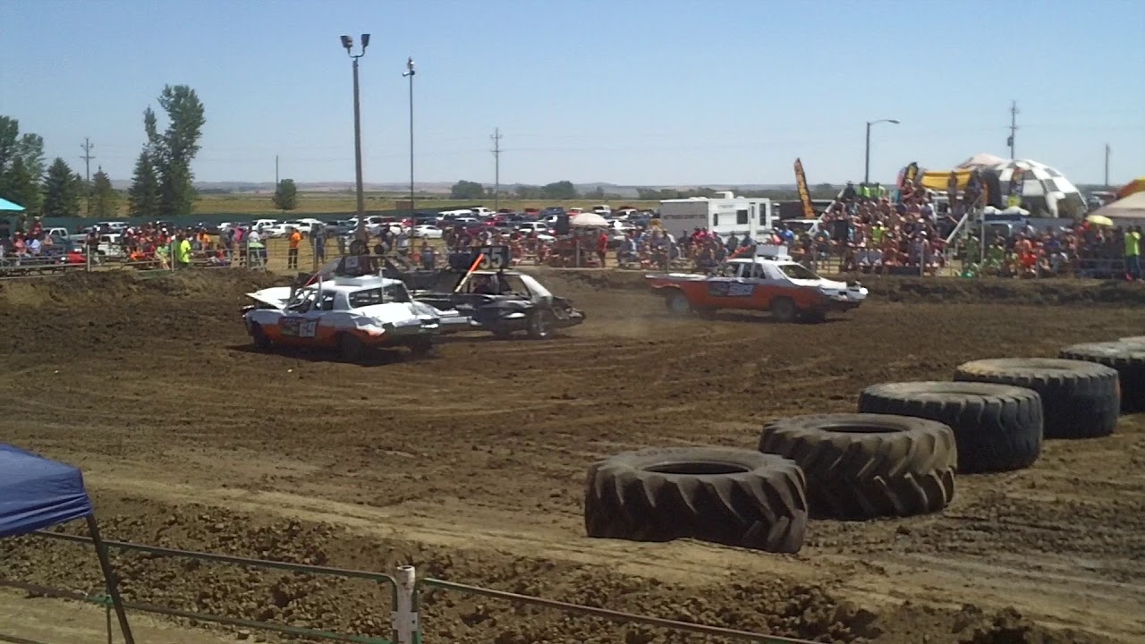 2017 Mott, ND Team Demolition Derby-Heat 1