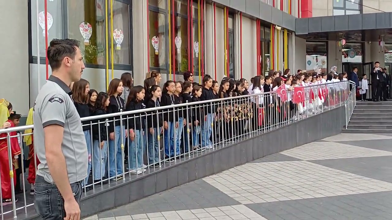 Mehmet İlgü İlköğretim Okulu 23 Nisan 2024 Töreni