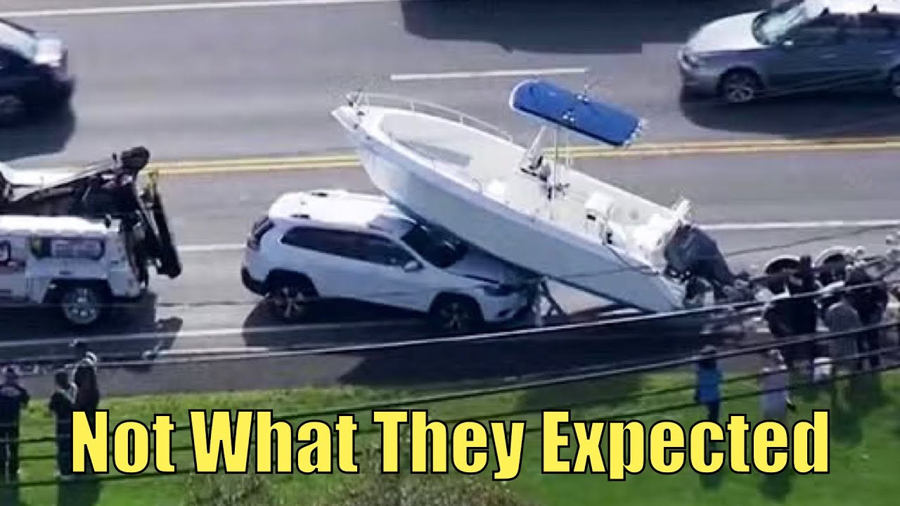 Not The Boat Ride They Were Looking For!! | Boneheaded Boaters of The Week