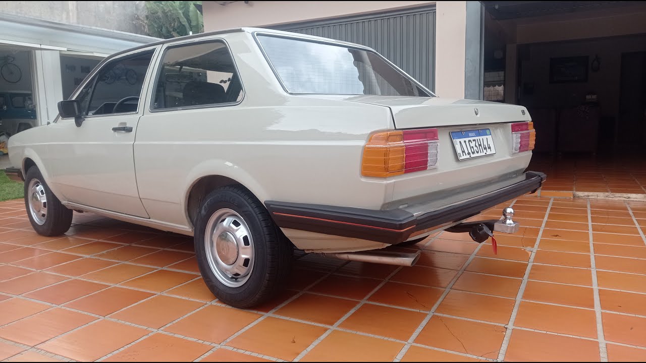 VOYAGE S 1984 INJETADO FLEX À VENDA