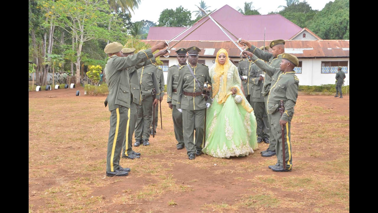JKU yaonyesha harusi ya kijeshi katika mafunzo ya kozi ya uongozi wa kati mkupuo wa 08 / 2022