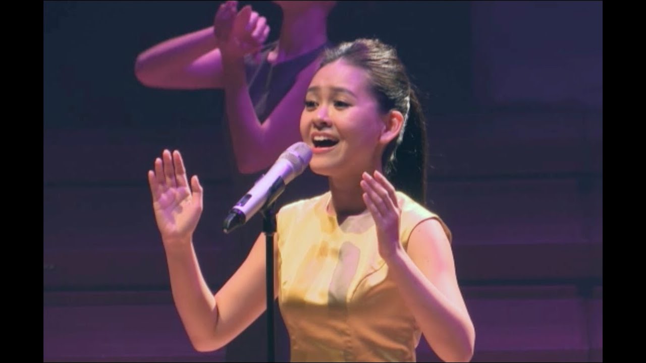 Elaine李怡霖 － 晨祷 (Live in Esplanade, Singapore)