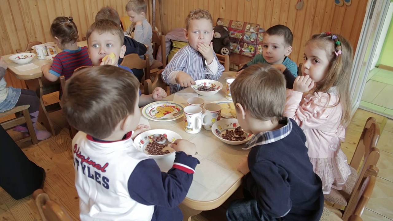 Захоронка Сестер Служебниць у Стрию