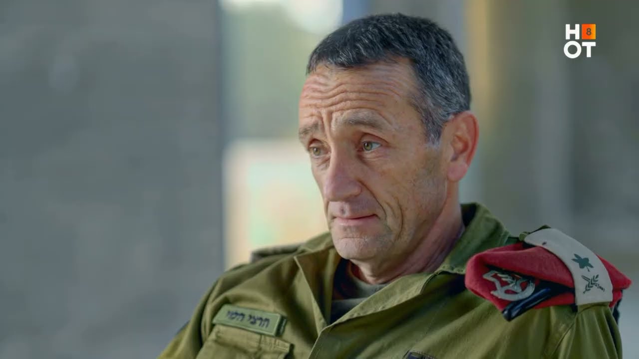 הסיבה לצינזור תמונתו של עמנואל מורנו ז