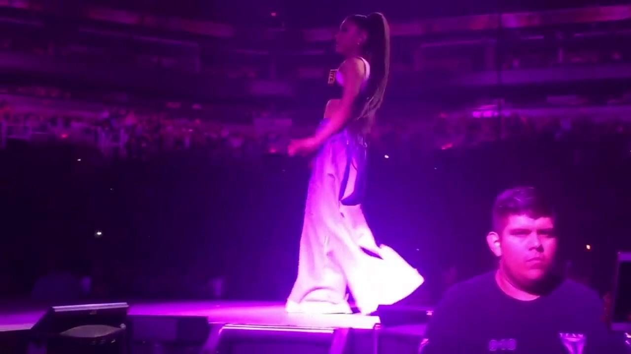 Ariana Grande - Dangerous Woman Tour - Sometimes - Phoenix AZ