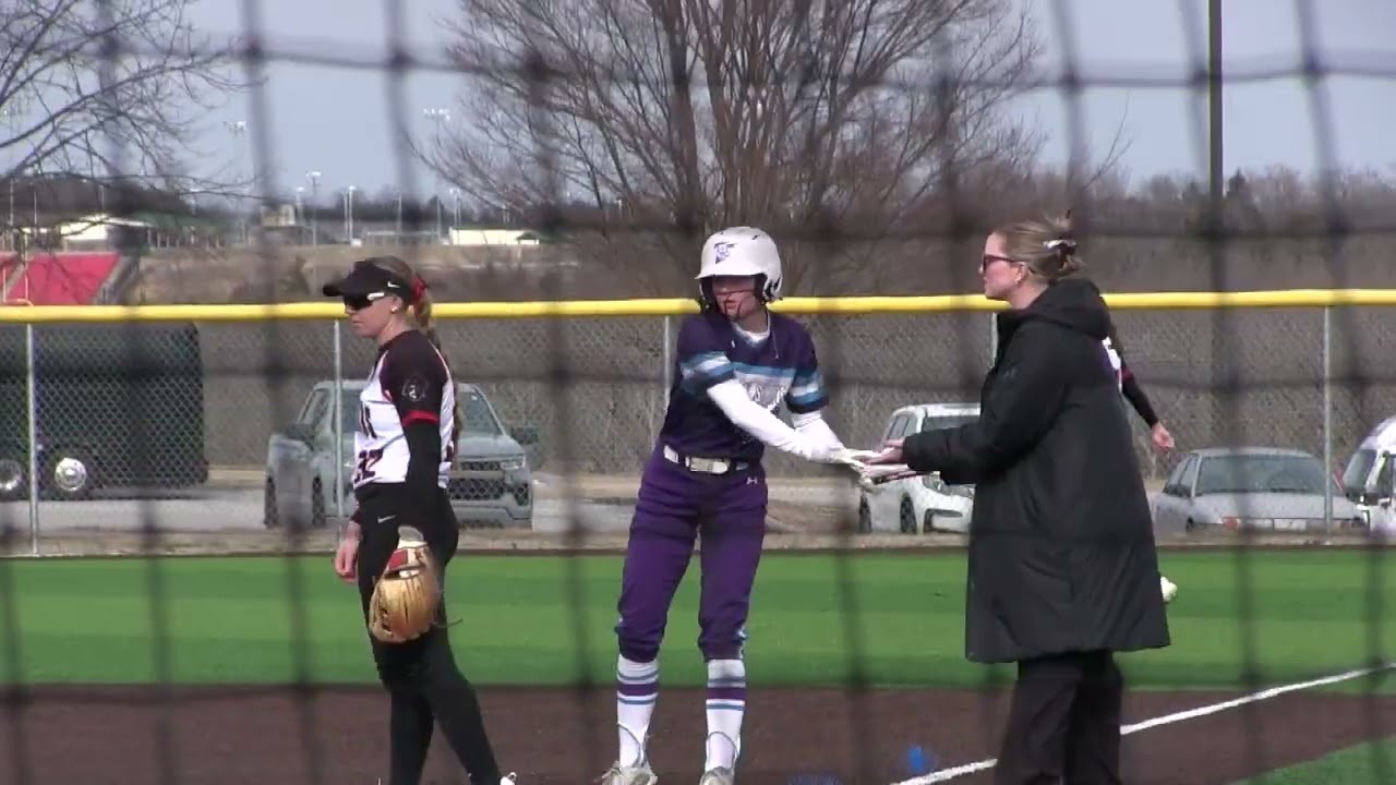 Truman State softball 5 - CBU 0
