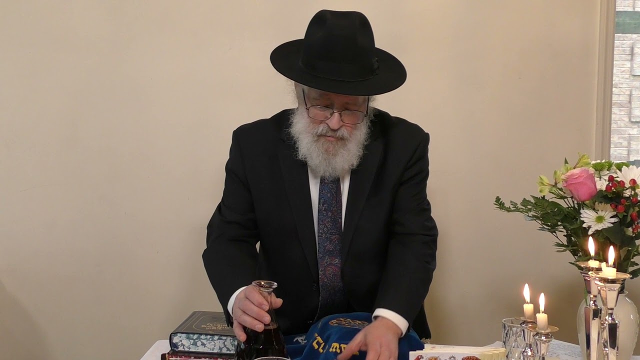 Lesson 14: Friday Night Kiddush - Laws & Customs