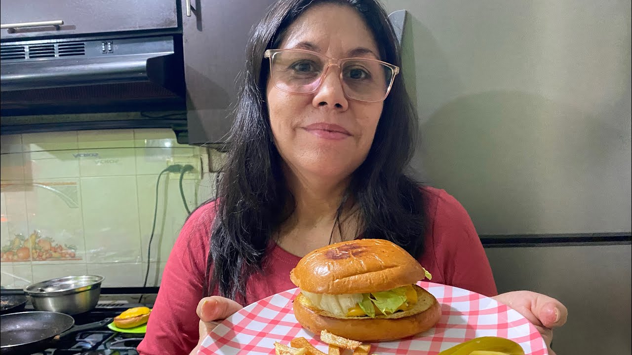 Hogar y comida Mexicana  está en vivoCOCINANDO HAMBURGESAS  DE RES🍔😋🤤
