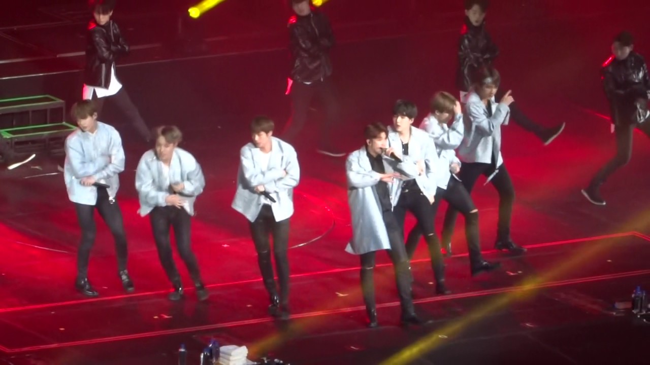 170402 BTS WINGS TOUR IN ANAHEIM - Baepsae