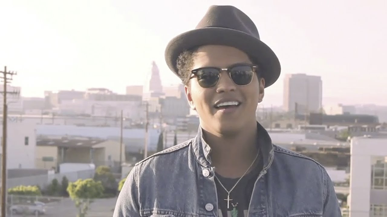 Bruno Mars - The Making Of The Just The Way You Are (Official Video)