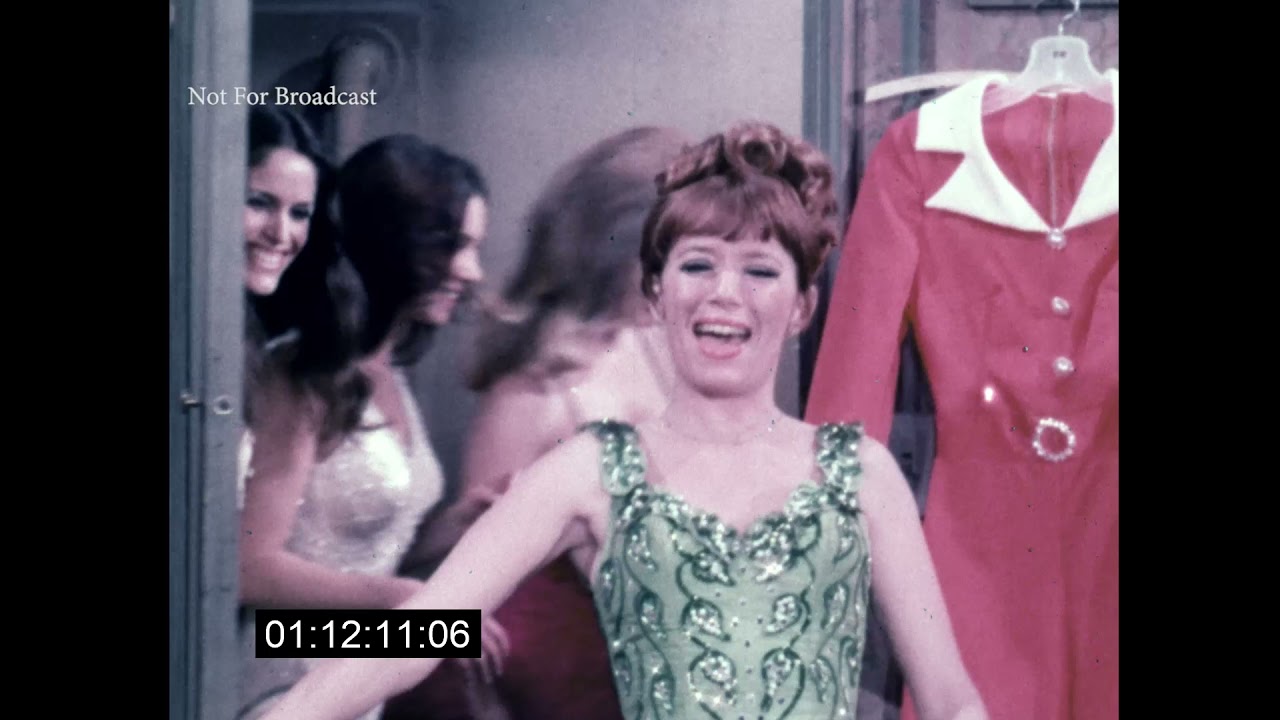 Шоу Нэнси Дюссо (1973) Нераспроданный пилот, созданный Карлом Райнером