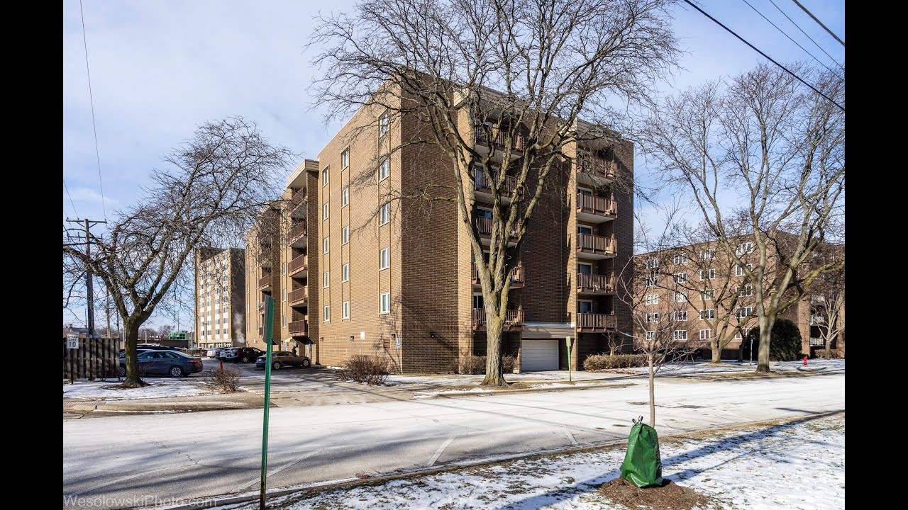 1365 Ashland Ave