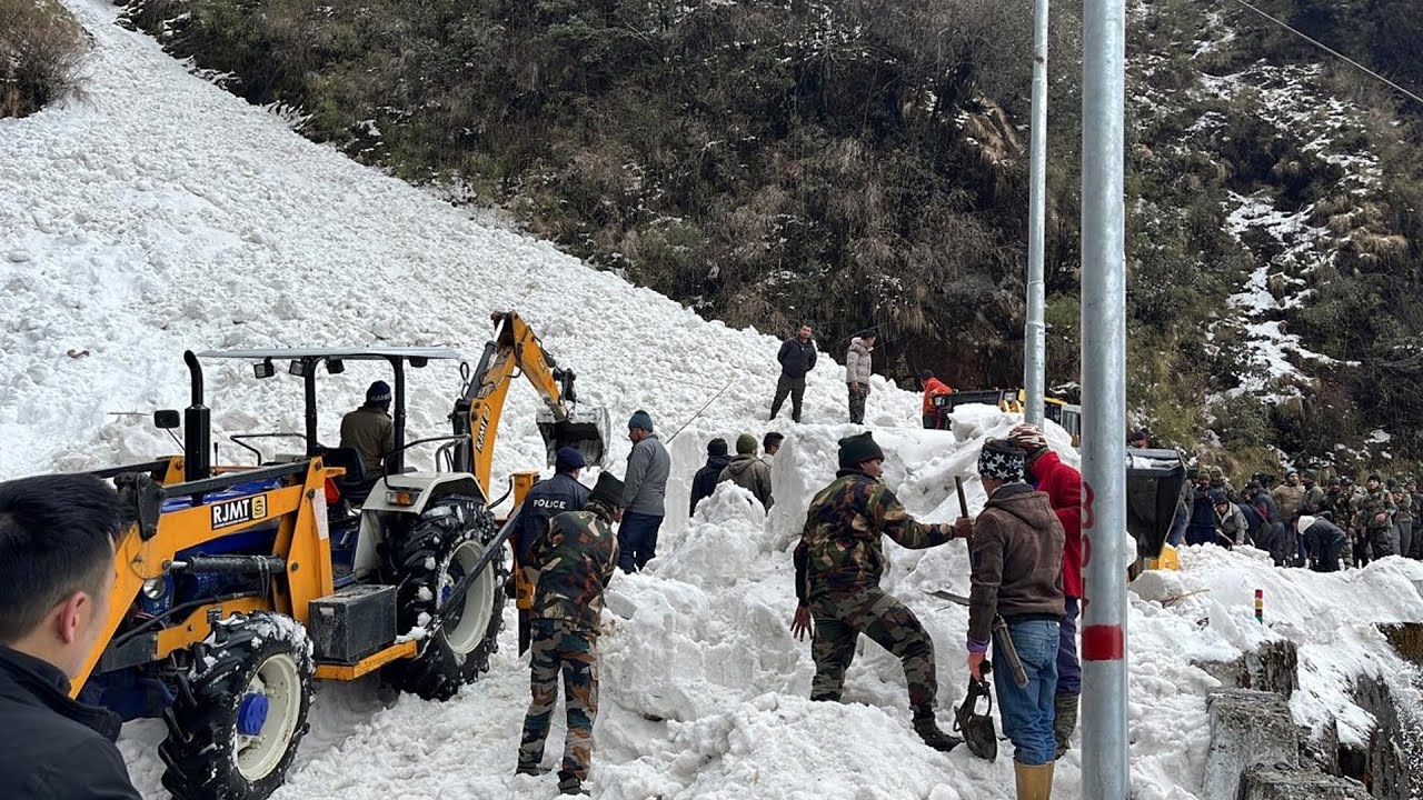 Sikkim avalanche: Seven tourists killed, 350 rescued so far; over 80 still feared to be trapped