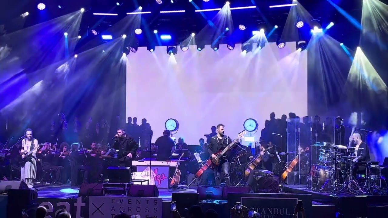 maNga & An Epic Symphony - Cevapsız Sorular (04.06.2023 Harbiye) ​⁠​⁠
