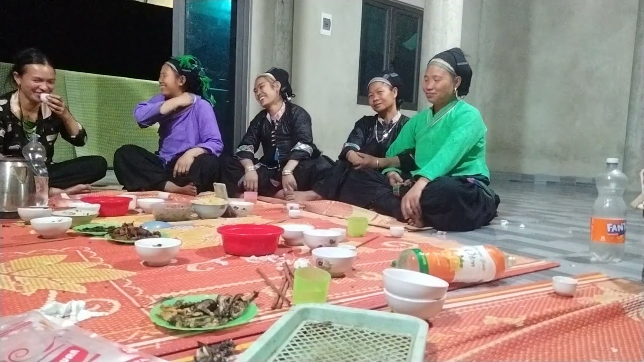gái nấm dẩn trai nắm ngà hát giao lưu lên nhà mới 