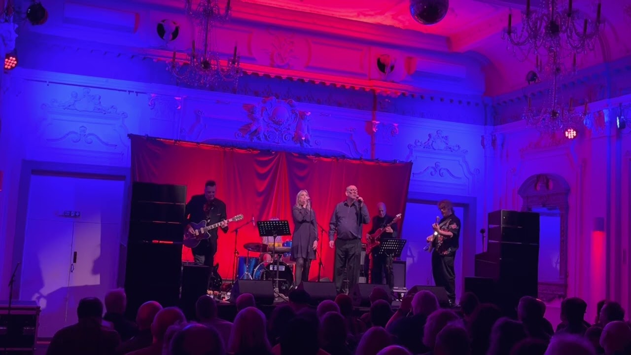 LLOYB/BEAN LIVE IN LONDON 2/5/2023 - EGGS AND BACON