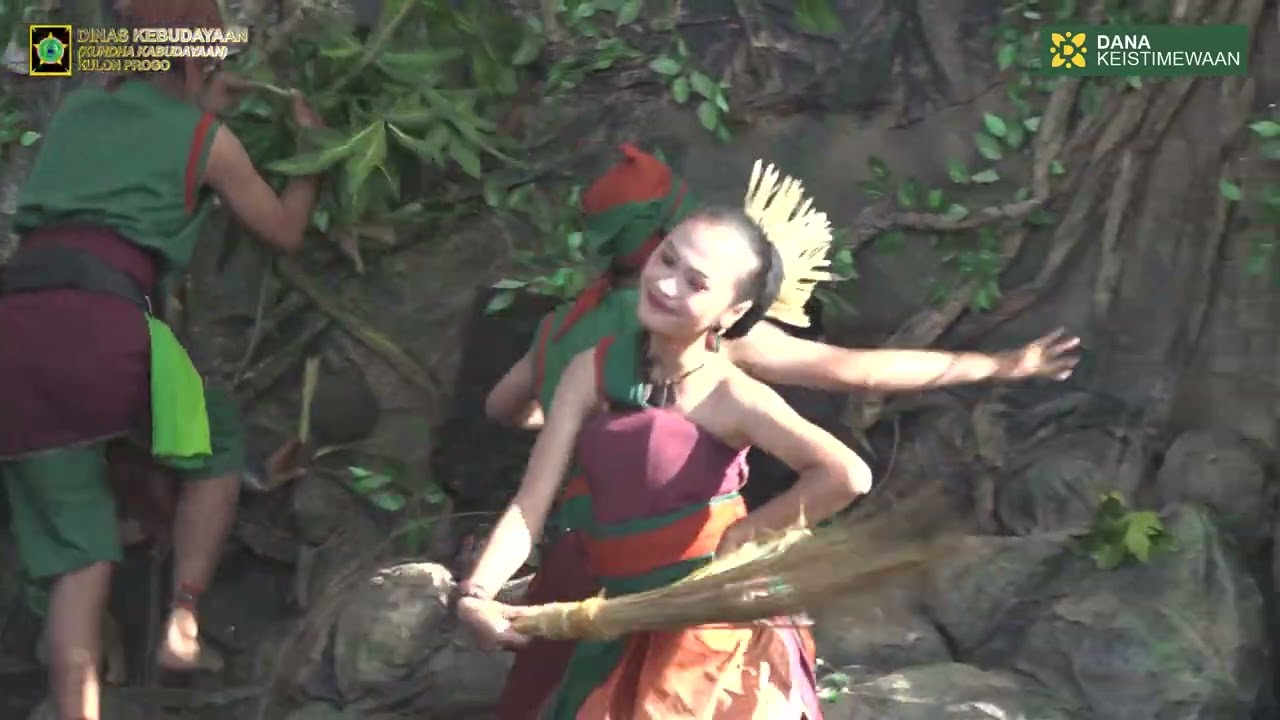 Festival Upacara Adat 