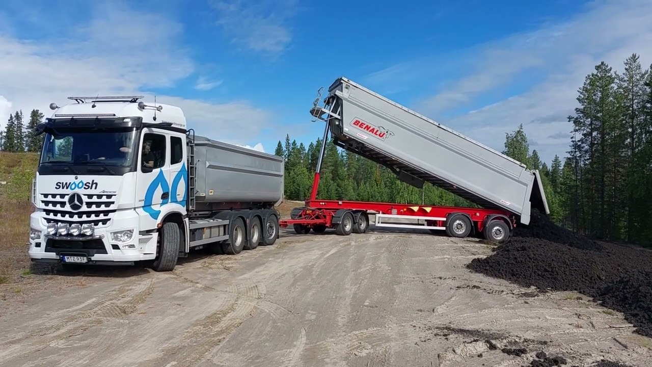 Kor i Svallet tömmer släp