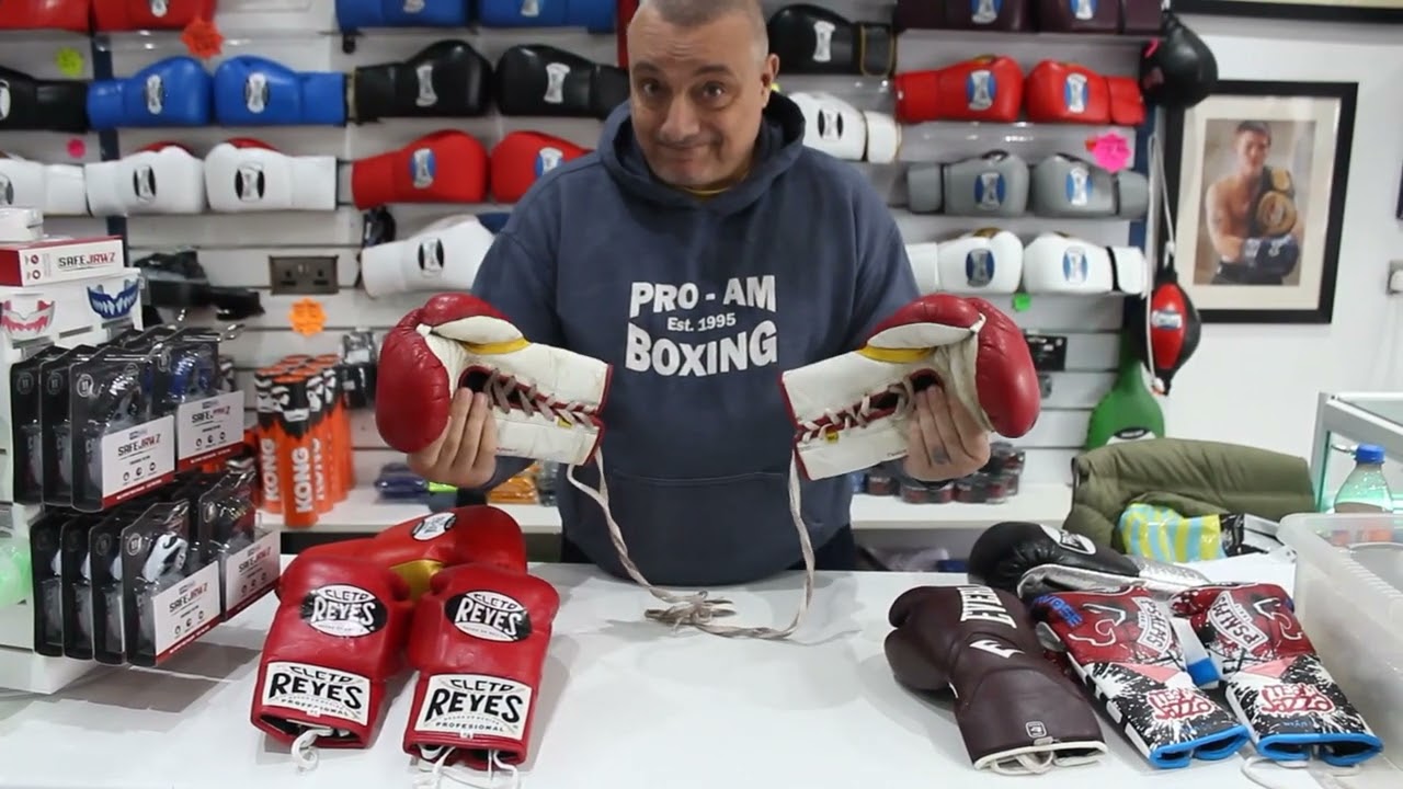 The Dangers of Pro Fight Gloves | Pro-Am Boxing