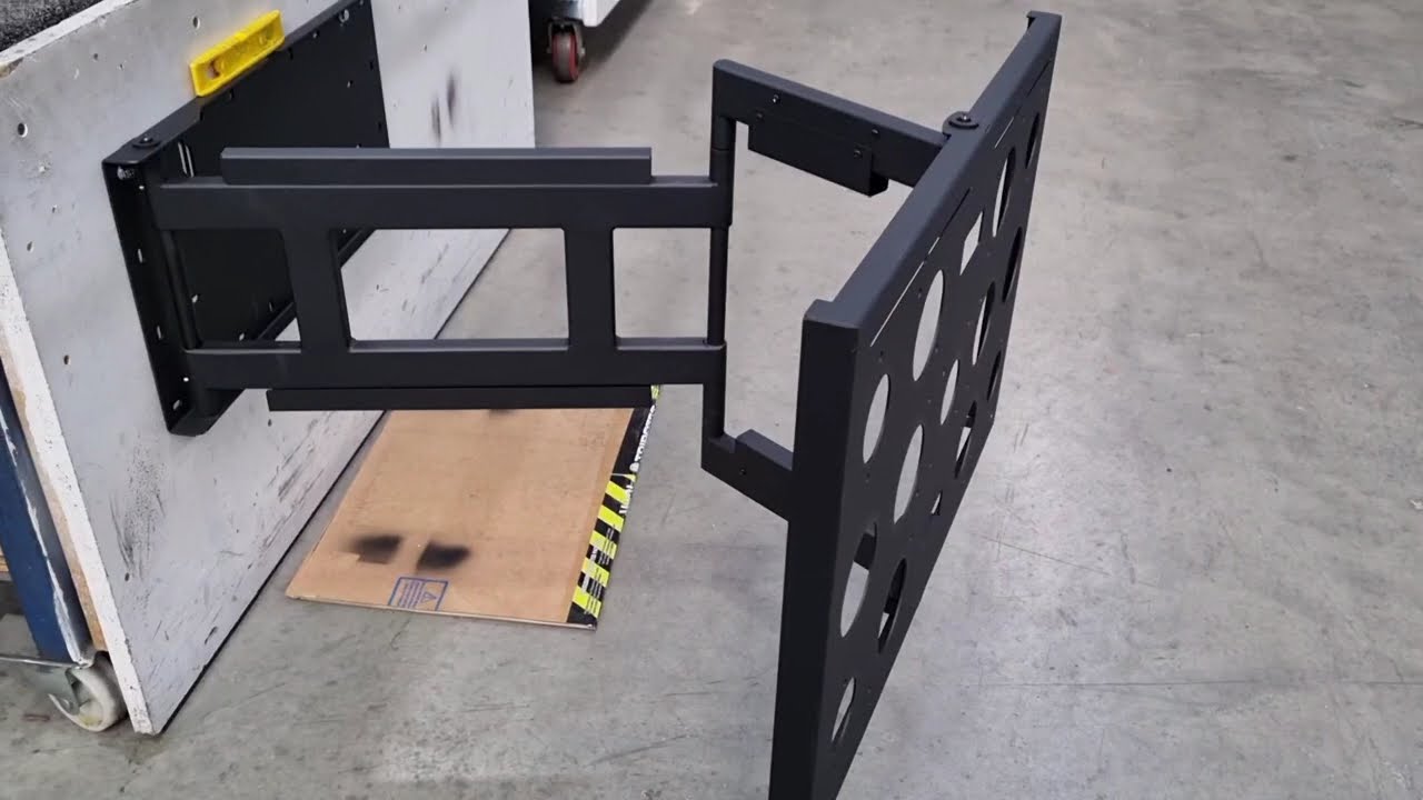 Articulating TV Wall Mount - Freedom range by Ultralift